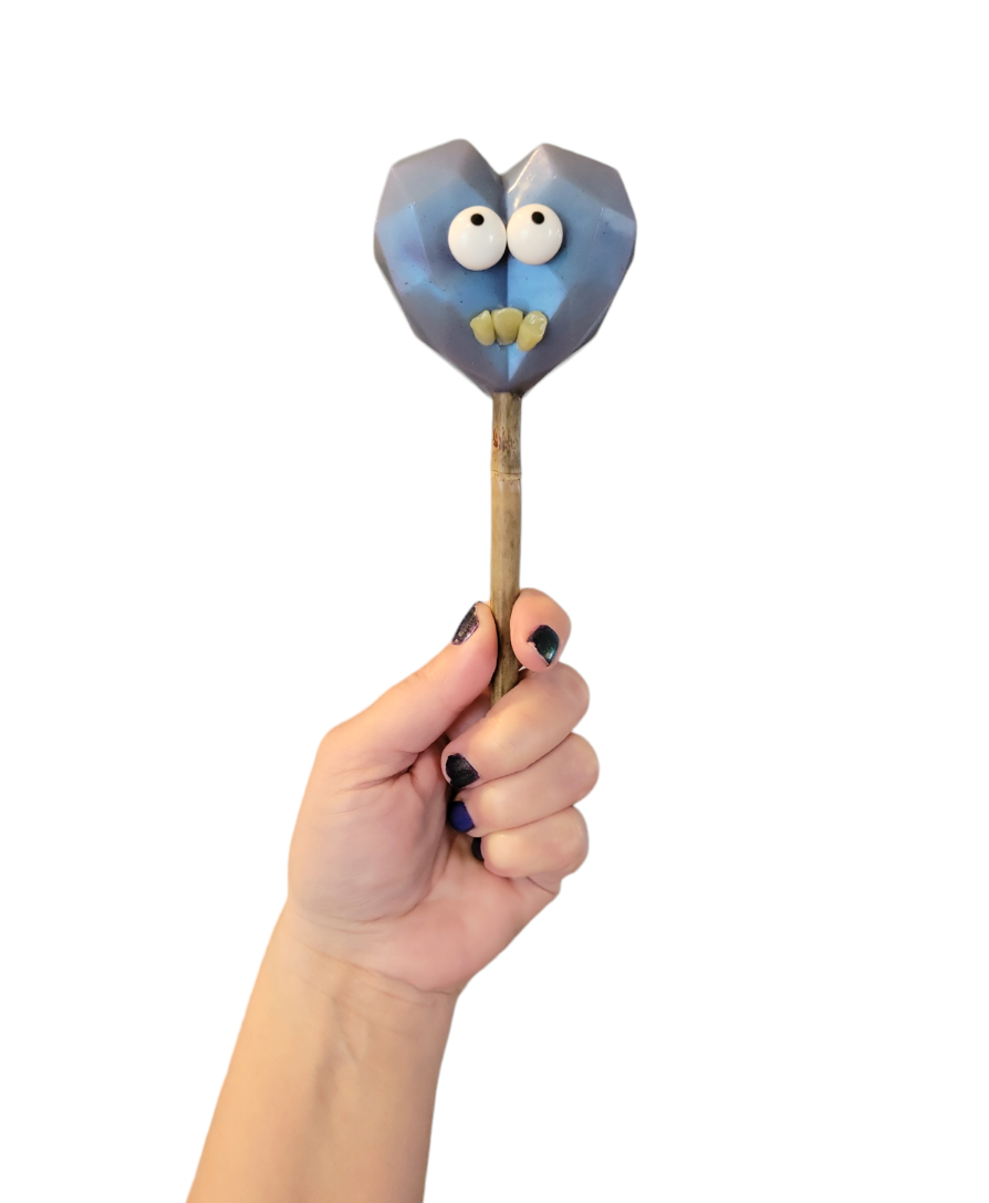 Plant decor stake (Heart monster)