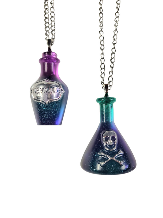 Necklace (Potion bottle)